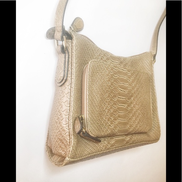 Liz Claiborne animal print shoulder handbag - Picture 5 of 8